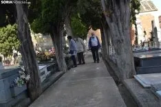 Una imagen del cementerio del Espino este domingo, 1 de noviembre. /SN