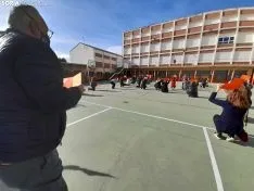 Una imagen del patio de Escolapias este domingo. /SN