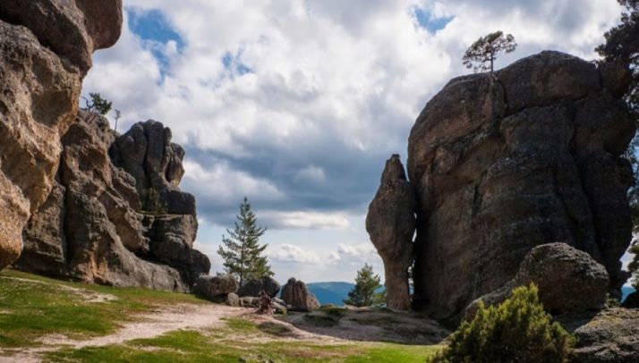 La Junta licita las obras de acondicionamiento y asfaltado de la pista forestal de Castroviejo