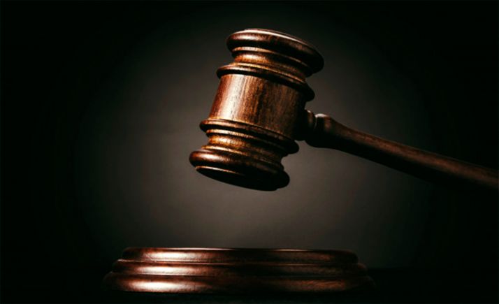 La Audiencia confirma la condena a un hombre por atacar a otro con un machete en un portal