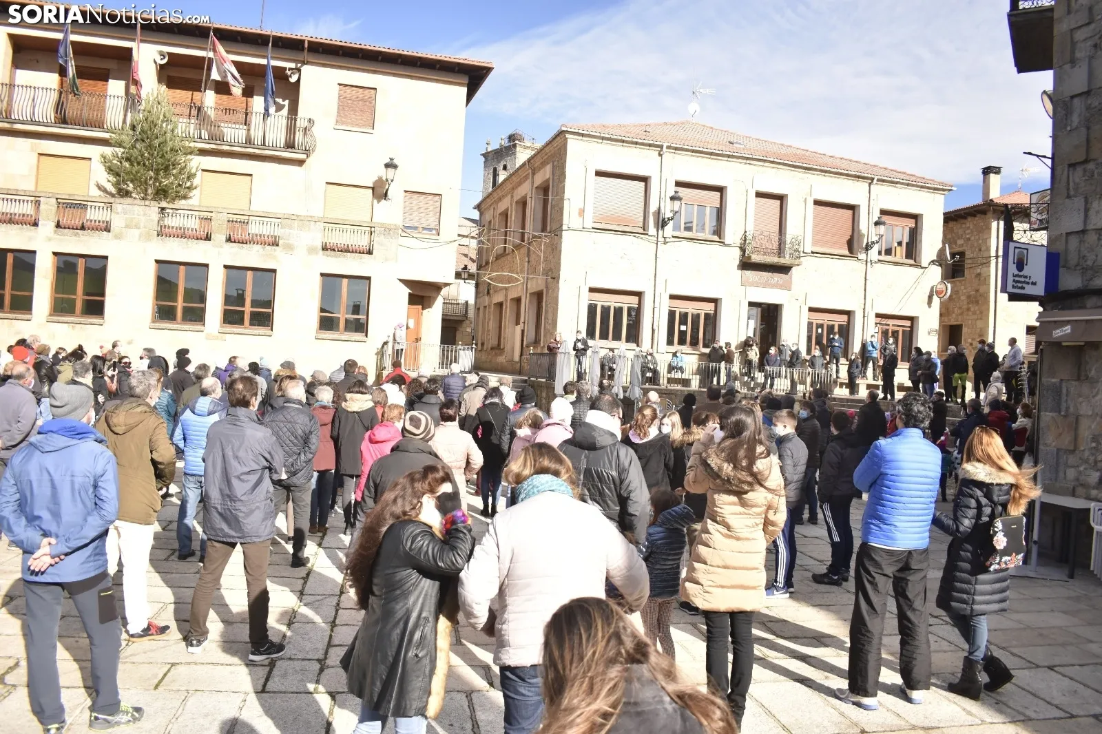 Foto 9 - Decenas de durolenses claman por su residencia