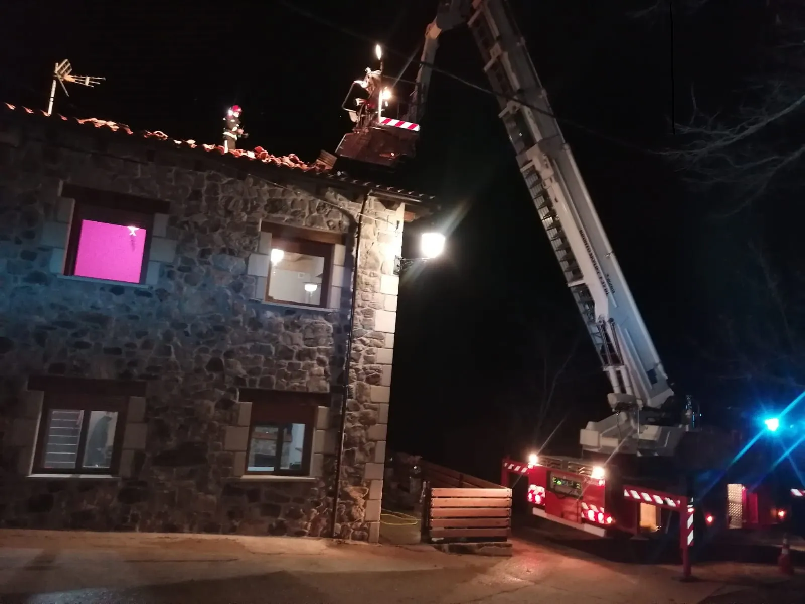 Una imagen del siniestro en Barriomartín. /Ayto. de Soria