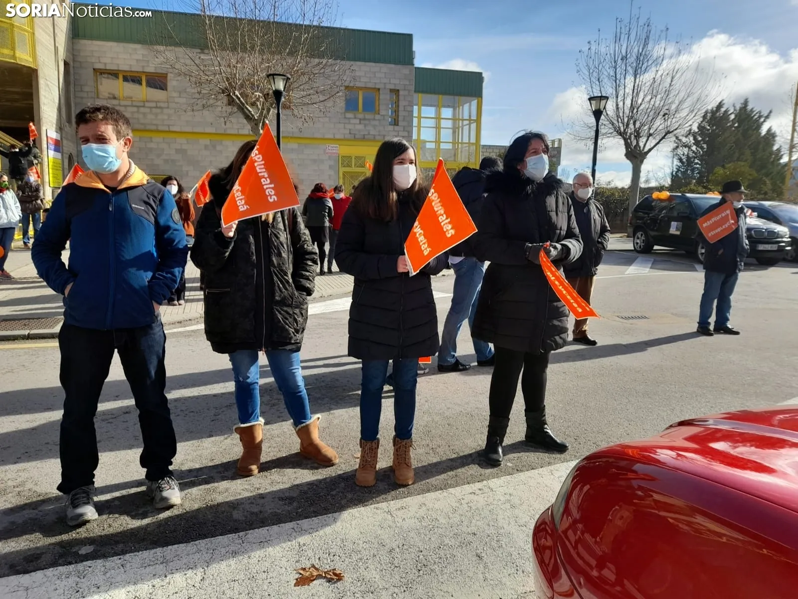 Foto 7 - Galer&iacute;a de im&aacute;genes: unas 300 personas reclaman libertad educativa y rechazan la Ley Cela&aacute;