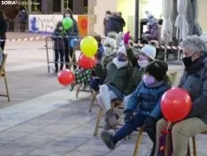 Imagen de una de las representaciones en la tarde de este viernes en la ciudad. /SN