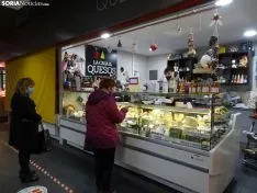 Mercado Municipal durante la mañana de Nochebuena.