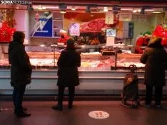 Mercado Municipal durante la mañana de Nochebuena.