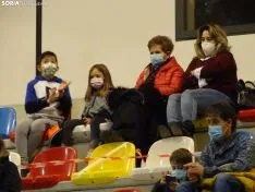 Una imagen de la función en el polideportivo de Camaretas, esta tarde. /SN