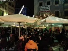 Foto 6 - Cervezas bajo los copos de nieve en el Tubo
