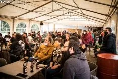 Reincidentes en acústico. /Viksar Fotografía.