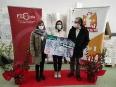 Foto 3 - Regalos,  gafas de sol o juguetes, las compras predilectas de la ganadora del Eurocentr&iacute;n