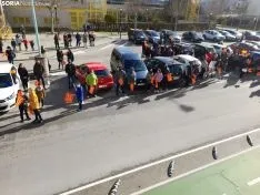 Foto 16 - Galer&iacute;a de im&aacute;genes: unas 300 personas reclaman libertad educativa y rechazan la Ley Cela&aacute;