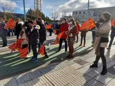 Foto 12 - Galer&iacute;a de im&aacute;genes: unas 300 personas reclaman libertad educativa y rechazan la Ley Cela&aacute;