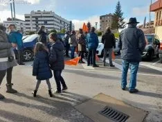 Foto 9 - Galer&iacute;a de im&aacute;genes: unas 300 personas reclaman libertad educativa y rechazan la Ley Cela&aacute;