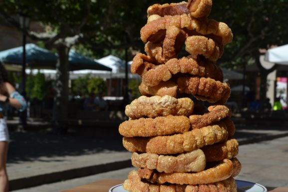 Ayuda a conseguir que el torrezno sea el producto gastronómico estrella de Castilla y León: vota