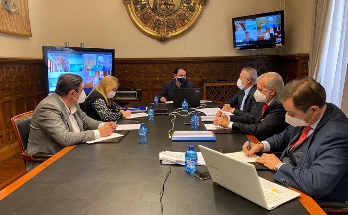 La Diputación busca la colaboración de AESA en el Aeroparque