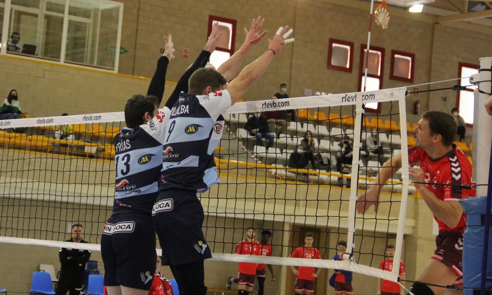 Foto 7 - Un s&oacute;lido R&iacute;o Duero gana con contundencia al Arenal Emev&eacute; (3-0)