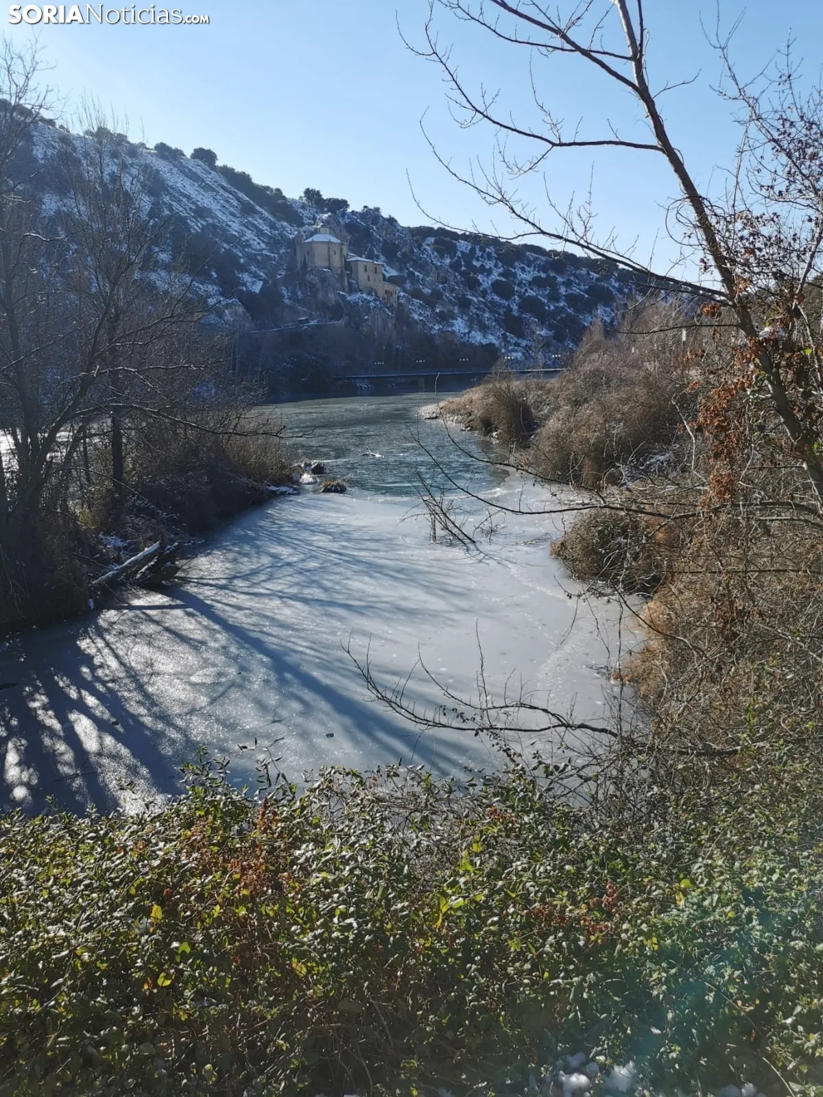 Una imagen del Duero en su cauce por la capital. /SN