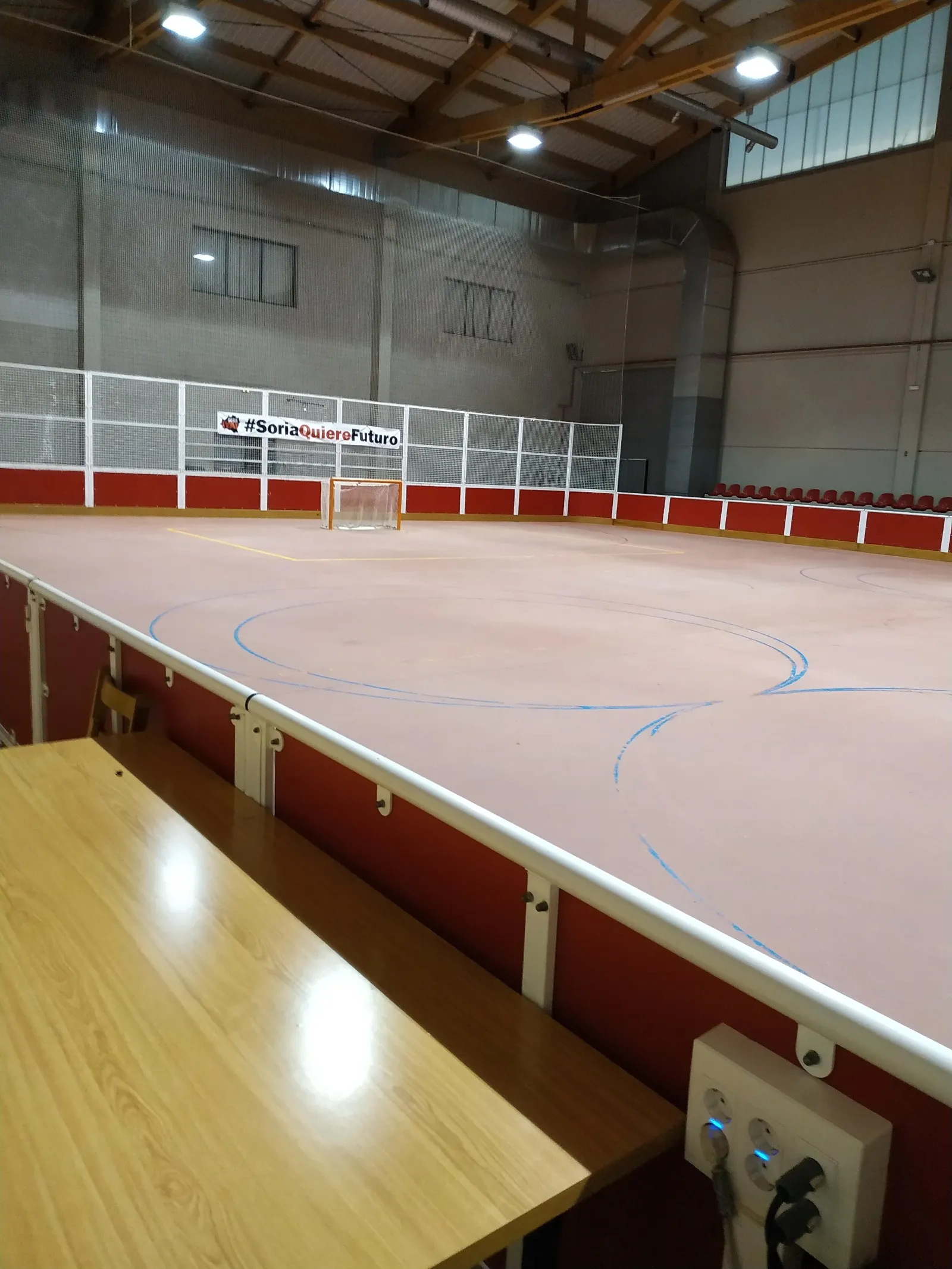 Una imagen de la pista donde juega el Laguna Negra. /CLNH