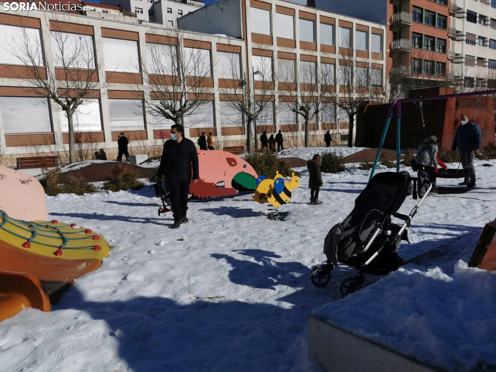 Foto 11 - La nevada de la ciudad de Soria en 50 im&aacute;genes, una semana despu&eacute;s