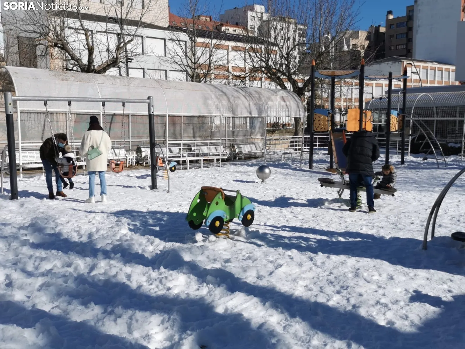 Foto 10 - La nevada de la ciudad de Soria en 50 im&aacute;genes, una semana despu&eacute;s