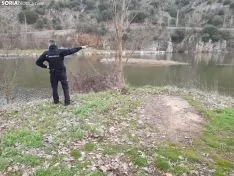 El duero, congelado, tras su paso por Soria. Imágenes de David Ortega Gallardo, @daviddcoba en Twitter