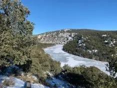 El duero, congelado, tras su paso por Soria. Imágenes de David Ortega Gallardo, @daviddcoba en Twitter
