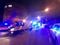 Foto 4 - Varios ancianos trasladados al hospital tras declararse un fuego en una residencia