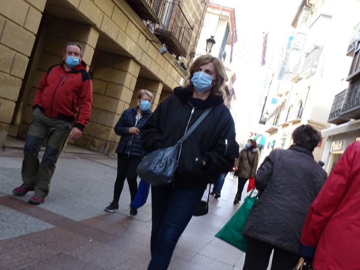 Guía práctica del toque de queda y las restricciones en Castilla y León; terrazas, academias, supermercados, viajes…