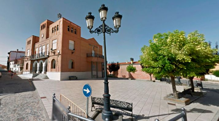 El PSOE suspende cautelarmente la militancia del alcalde de Matamala en el partido