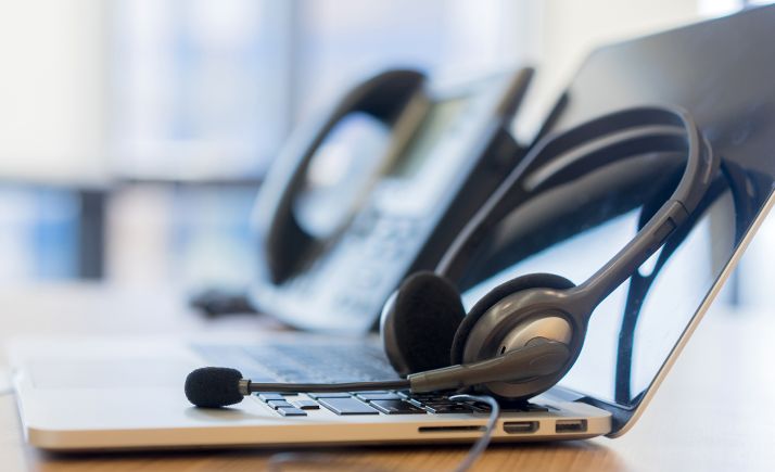 La Junta aprueba 3,8 M&euro; para la prestación unificada de teleasistencia avanzada, que ya es gratuita