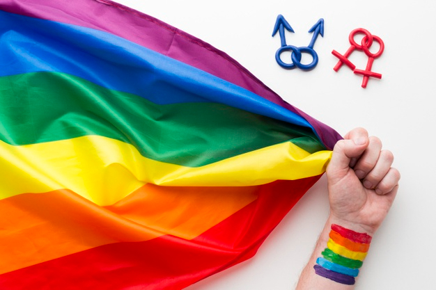 Jóvenes de Castilla y León piden un plan de mentoring LGTBIQ+ para evitar el sexilio