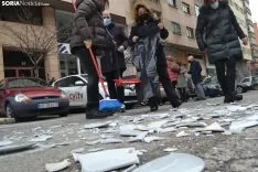 Una imagen de la concentración de los hosteleros frente a la sede de la Junta. /SN