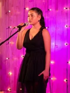 Hellen Sofía.