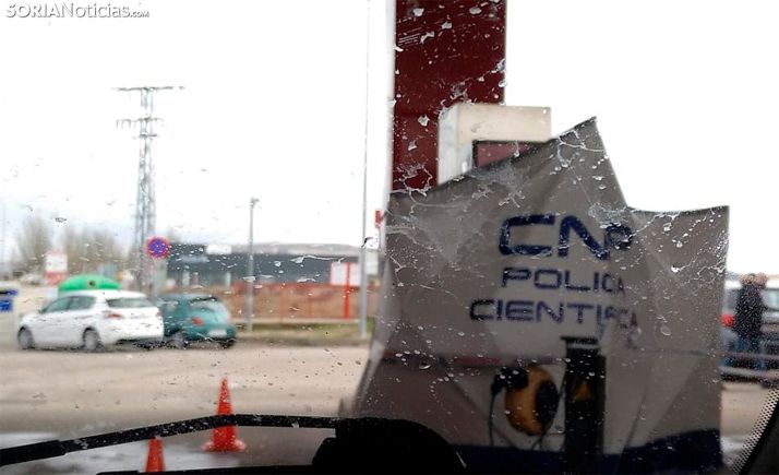 Una carpa del CNP en el lugar del suceso. /SN