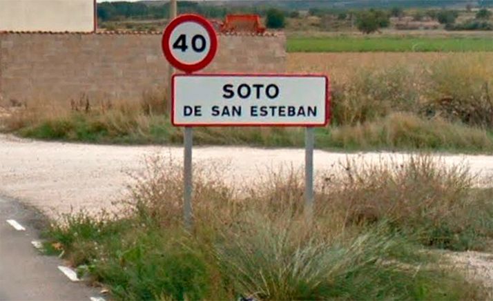 Incendio de una chimenea en Soto de San Esteban