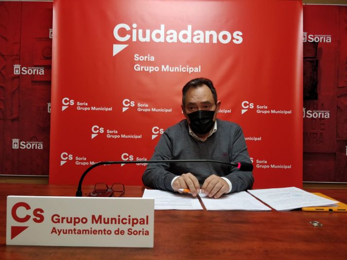 Ciudadanos pone en cuestión el urbanismo del Ayuntamiento por el Cerro de Moros y el Palacio de Alcántara 