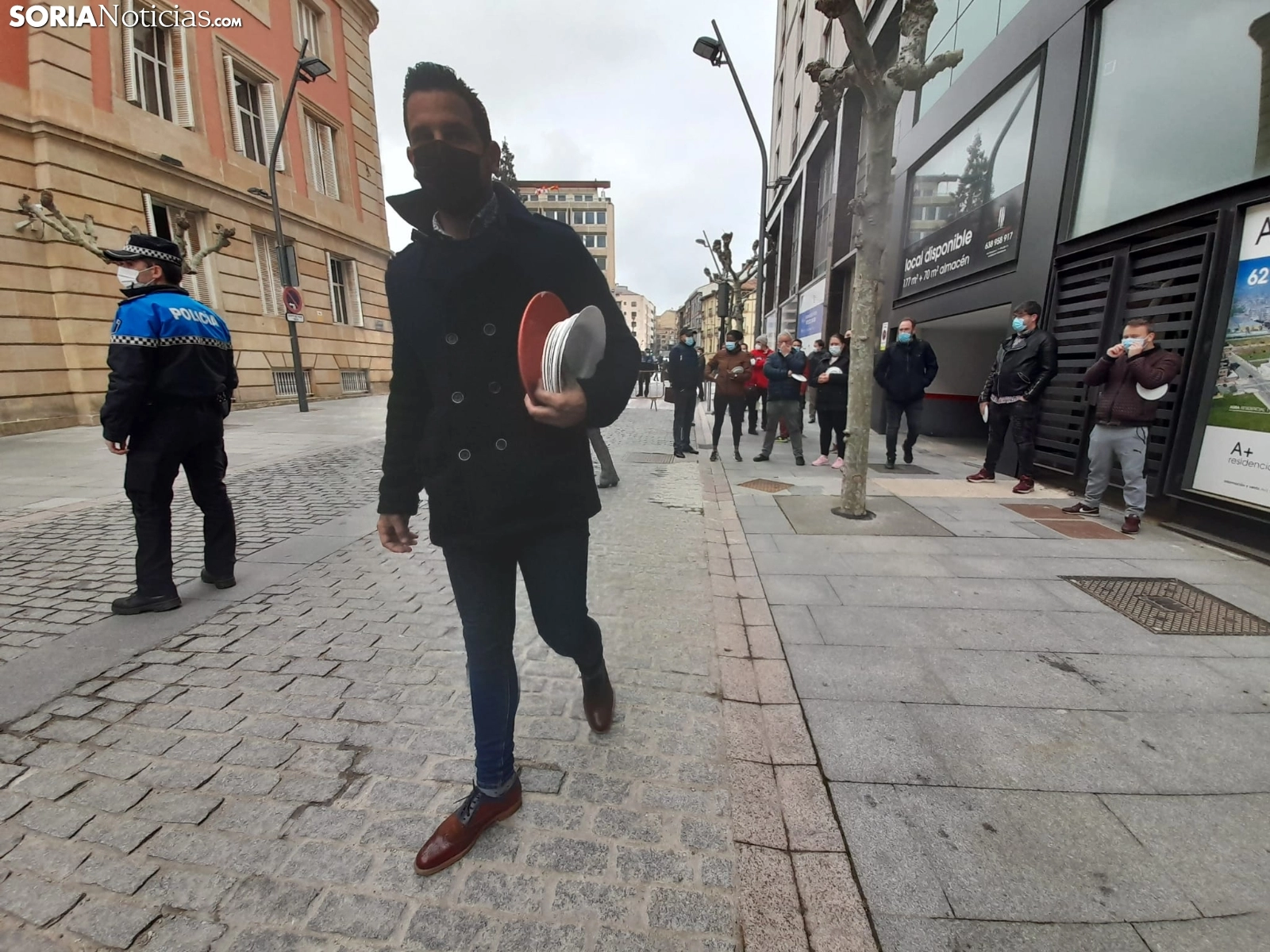 Una imagen de la concentración de ASOHTUR hoy. /SN