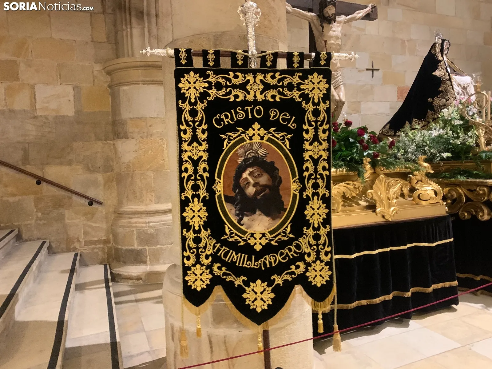 Foto 9 - Galer&iacute;a pasos de Semana Santa en la Concatedral de San Pedro