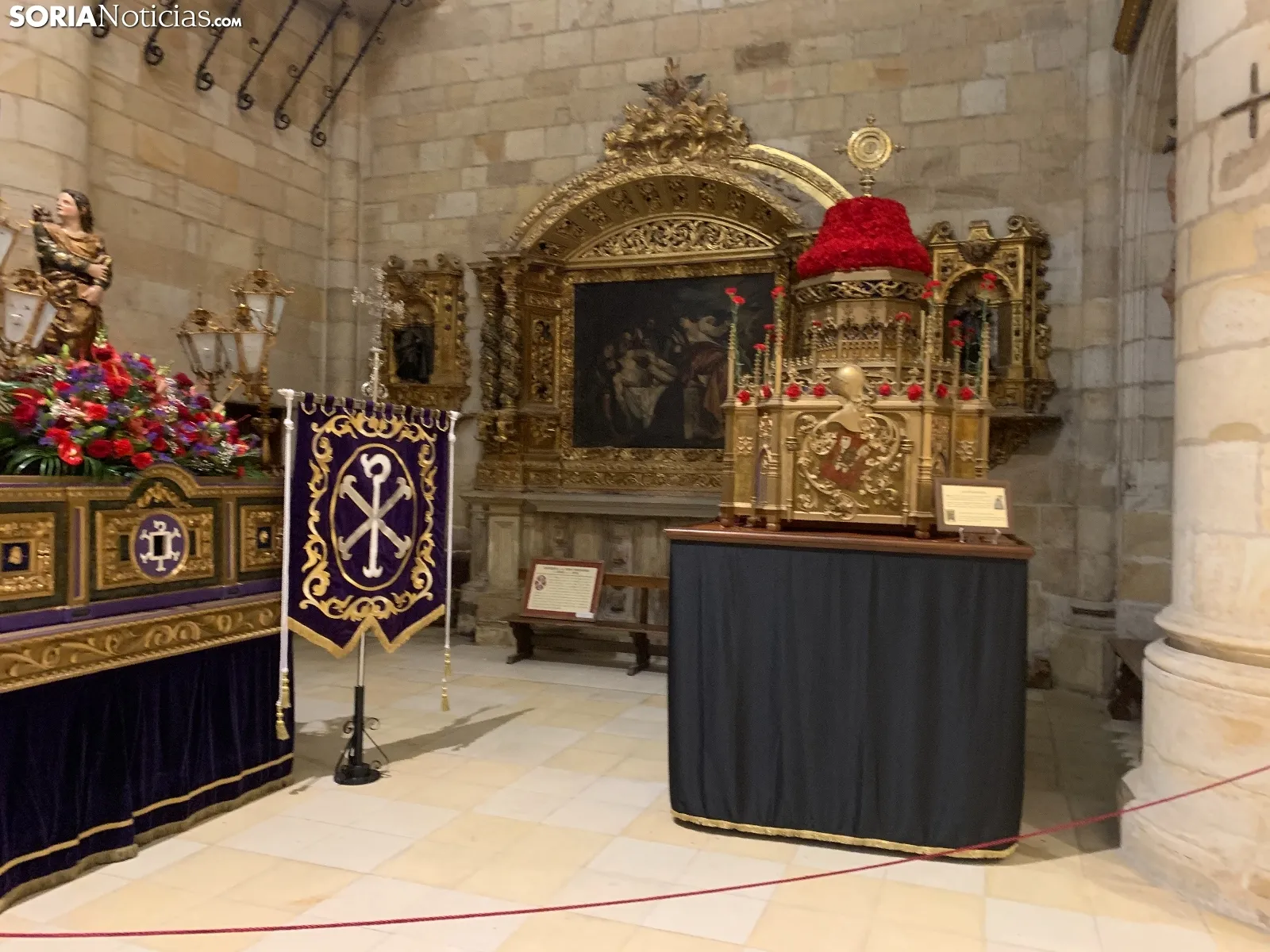 Foto 7 - Galer&iacute;a pasos de Semana Santa en la Concatedral de San Pedro