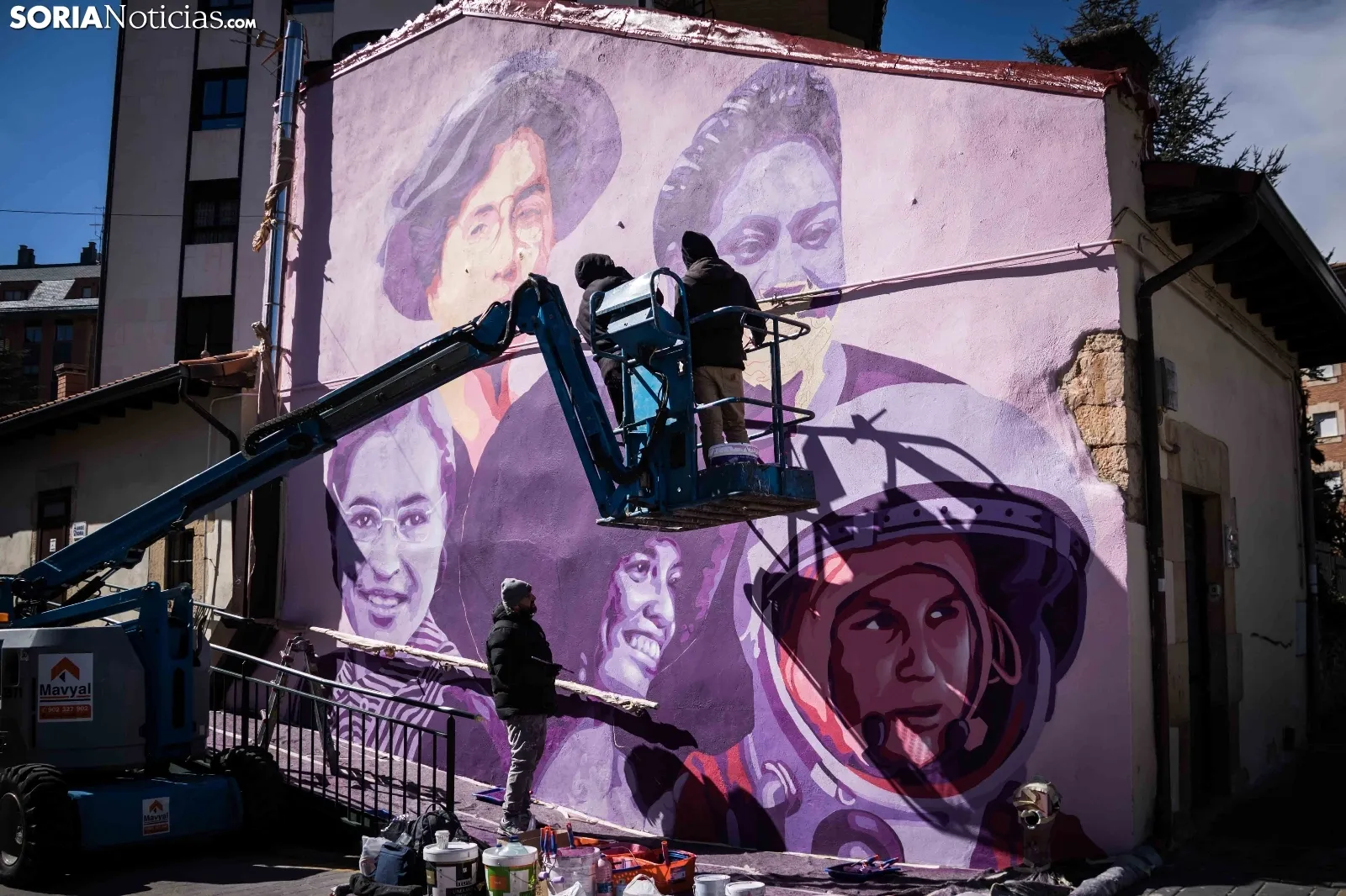 Nuevo mural feminista de Soria. Viksar Fotografía