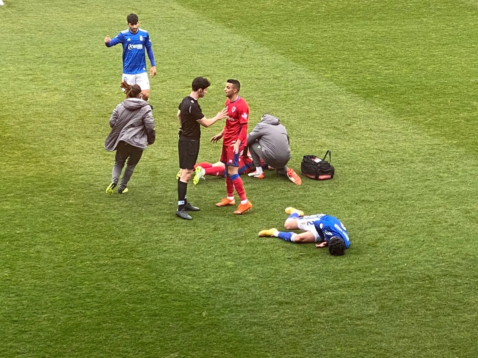 Foto 8 - Numancia 4 &ndash; Oviedo Vetusta 1: Las sanjuaneras vuelven a Los Pajaritos 