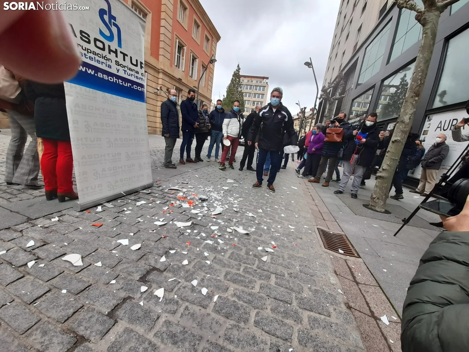 Una imagen de la concentración de ASOHTUR hoy. /SN
