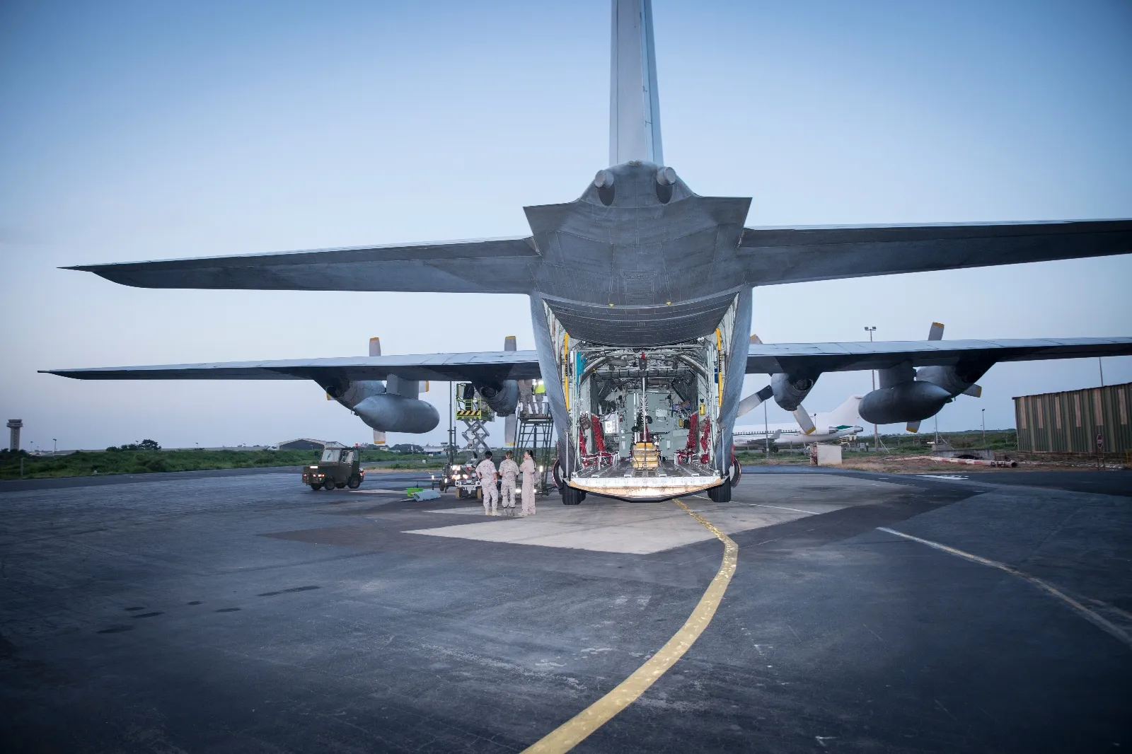 Imágenes de los aviones  Lockheed C-130 Hércules del Ministerio de Defensa