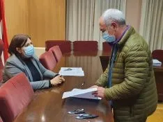 Una imagen de la reunión con los distintos colectivos. 