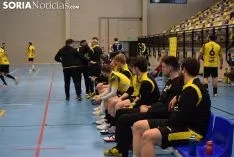 Foto 3 - El BM Soria vence al l&iacute;der Atl&eacute;tico Avilesina (27-20)