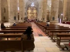 Foto 4 - Galer&iacute;a pasos de Semana Santa en la Concatedral de San Pedro