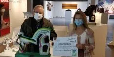 Entrega del dinero y los caballitos. SN