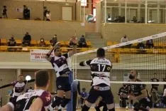 Foto 6 - CV Teruel vence con autoridad, pero los sorianos logran la sexta plaza