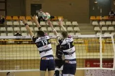 Foto 5 - CV Teruel vence con autoridad, pero los sorianos logran la sexta plaza