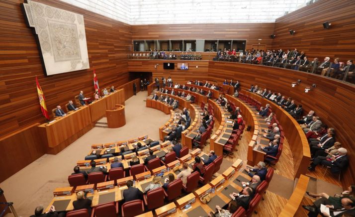 Una imagen del salón plenario de las Cortes regionales.